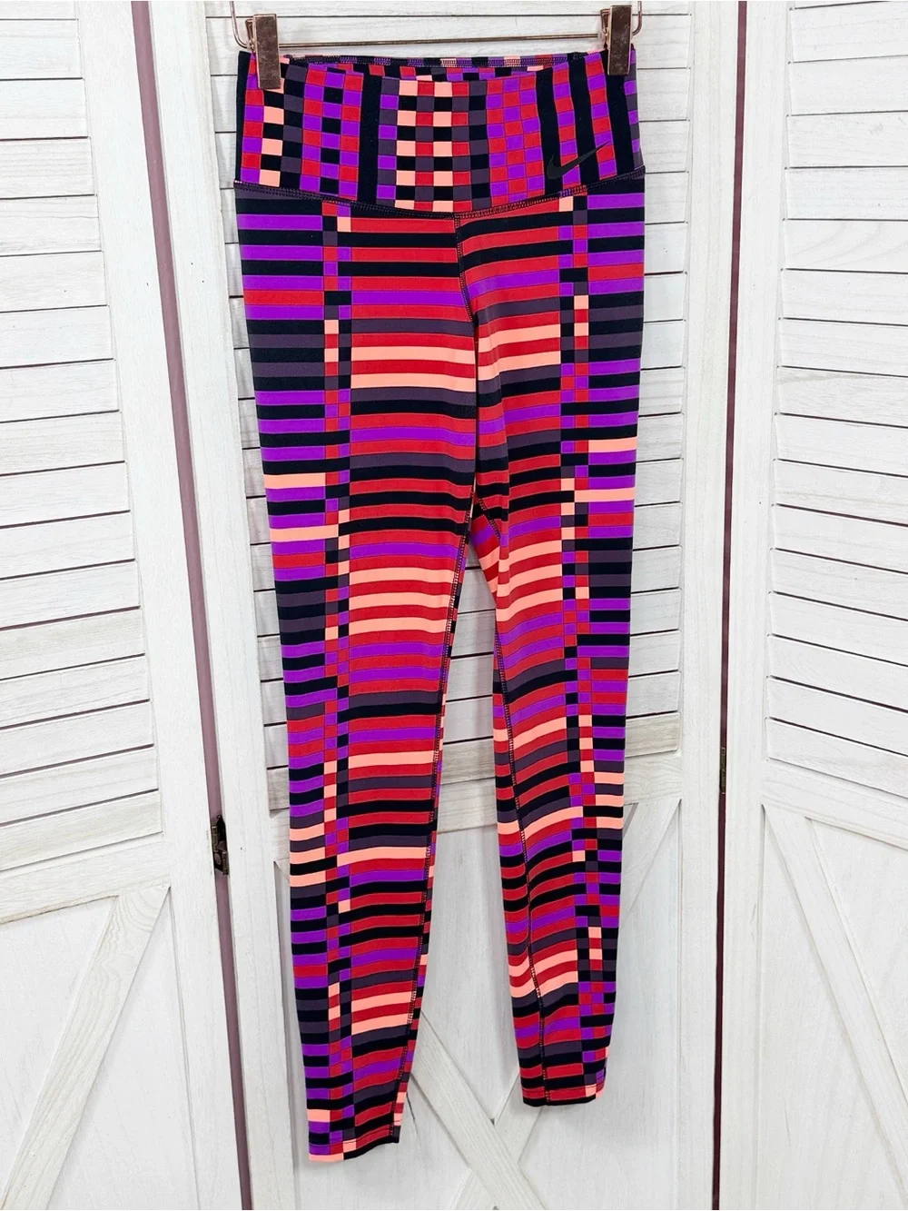 Nike Dri Fit Legendary Geometric Stripe Leggings Purple Multi XS Running Workout